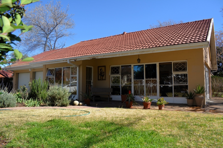 4 Bedroom Property for Sale in Brandwag Free State